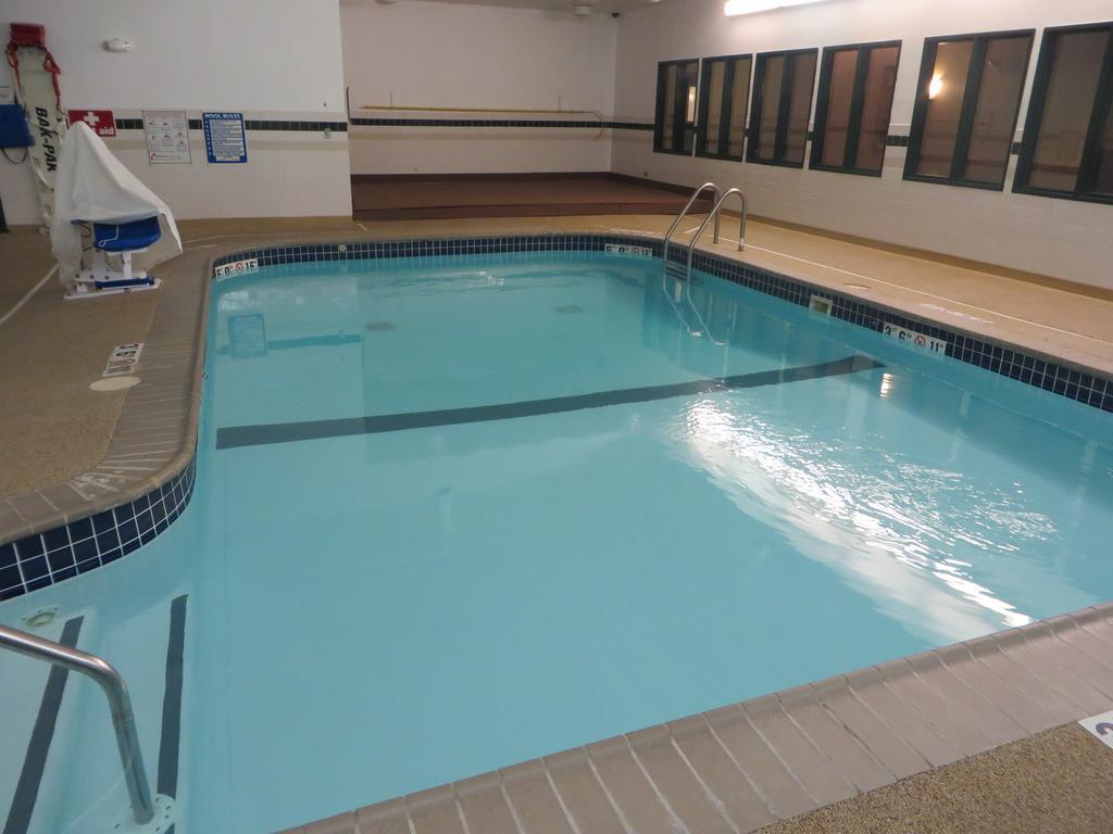 Country Inn & Suites By Radisson, Merrillville, In Buitenkant foto