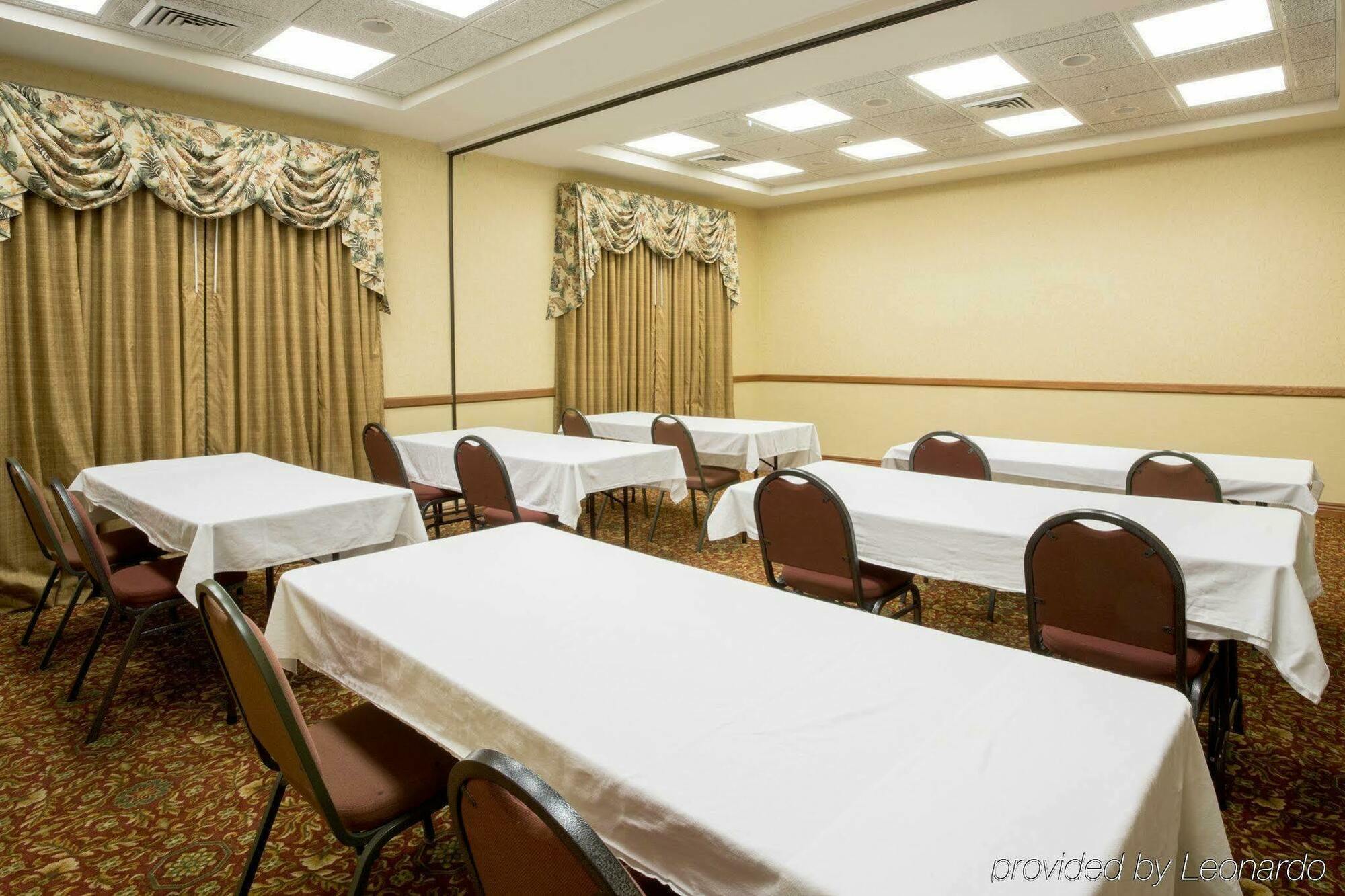 Country Inn & Suites By Radisson, Merrillville, In Buitenkant foto